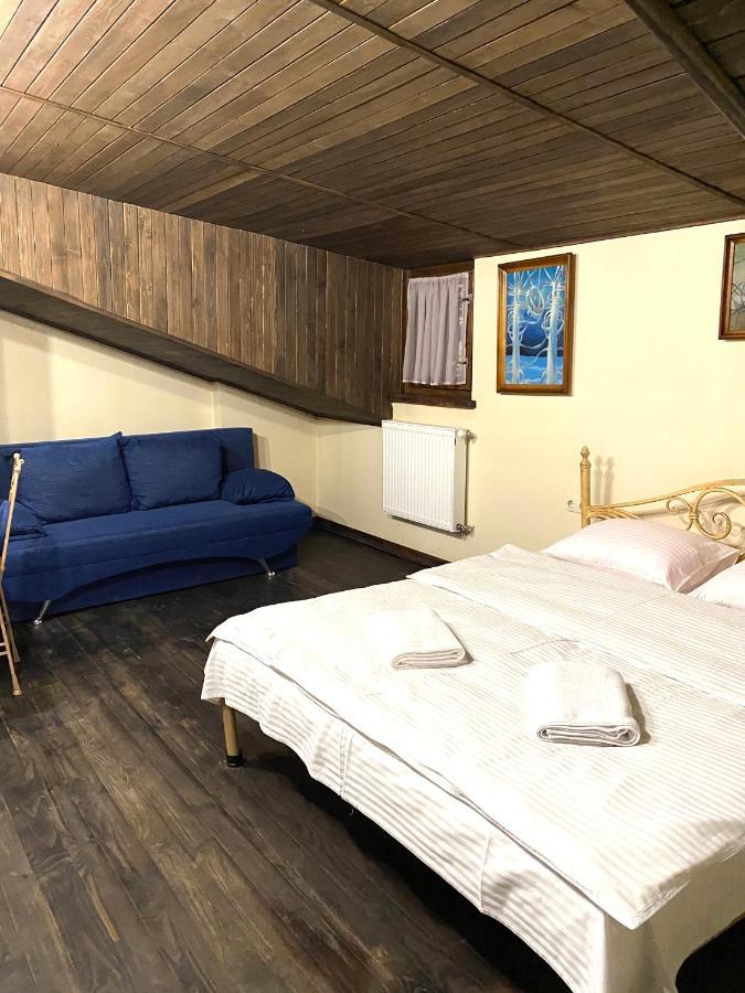 Квартира В Центрі На Вулиці Лесі Українки 19 Lviv Ngoại thất bức ảnh